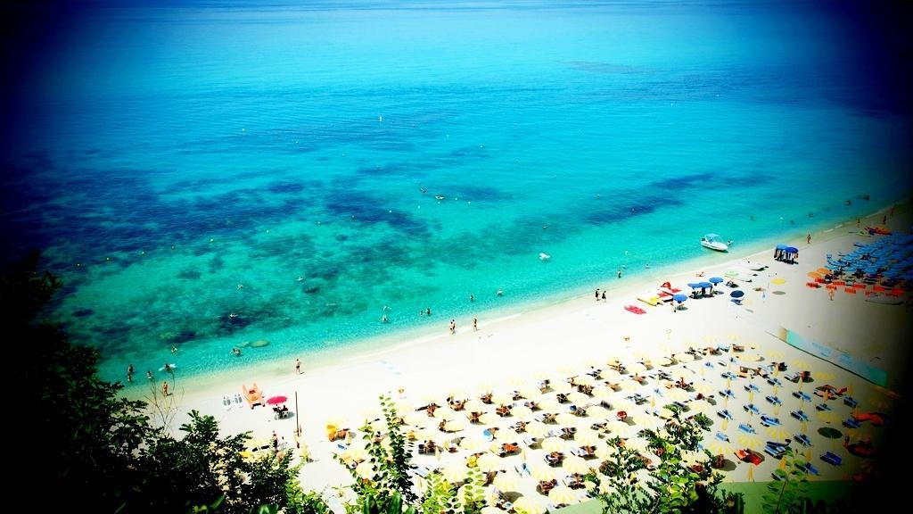 B&B Hortis Tropea Exterior photo